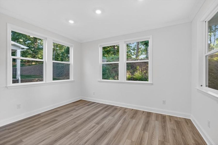 Spacious, unfurnished interior of a new home in Bailey Fence, Dacula (Image 31).