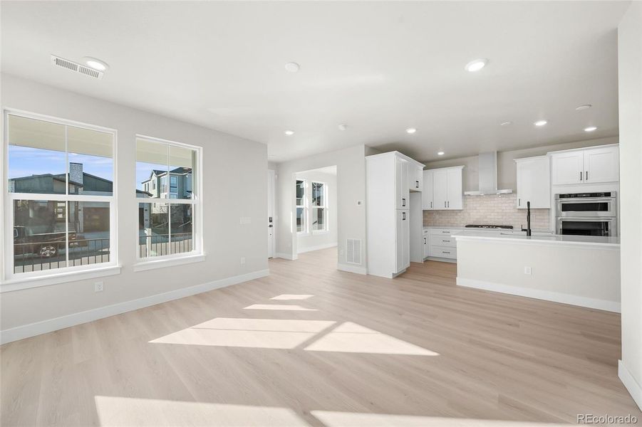Spacious, unfurnished interior of a new home in , Littleton (Image 24).