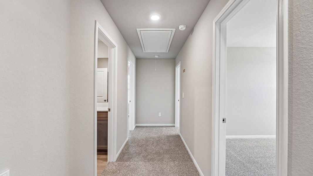 Spacious, unfurnished interior of a new home in Carillon, Manor (Image 26). Spacious, unfurnished interior of a new home in Carillon, Manor (Image 26).