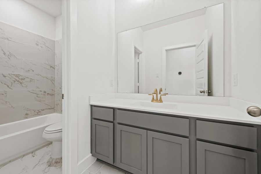 Representative image. Features, specifications, selections and colors may vary.