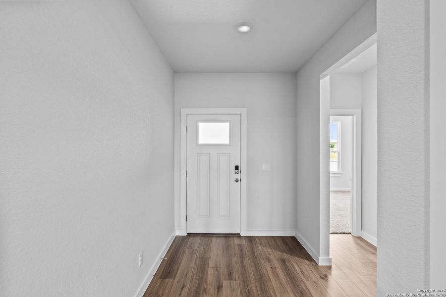 Spacious, unfurnished interior of a new home in Weltner Farms 50’s, New Braunfels (Image 28). Spacious, unfurnished interior of a new home in Weltner Farms 50’s, New Braunfels (Image 28).