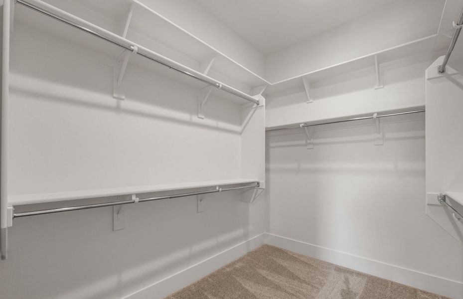 Spacious, unfurnished interior of a new home in Upper Canyon, Phoenix (Image 17).