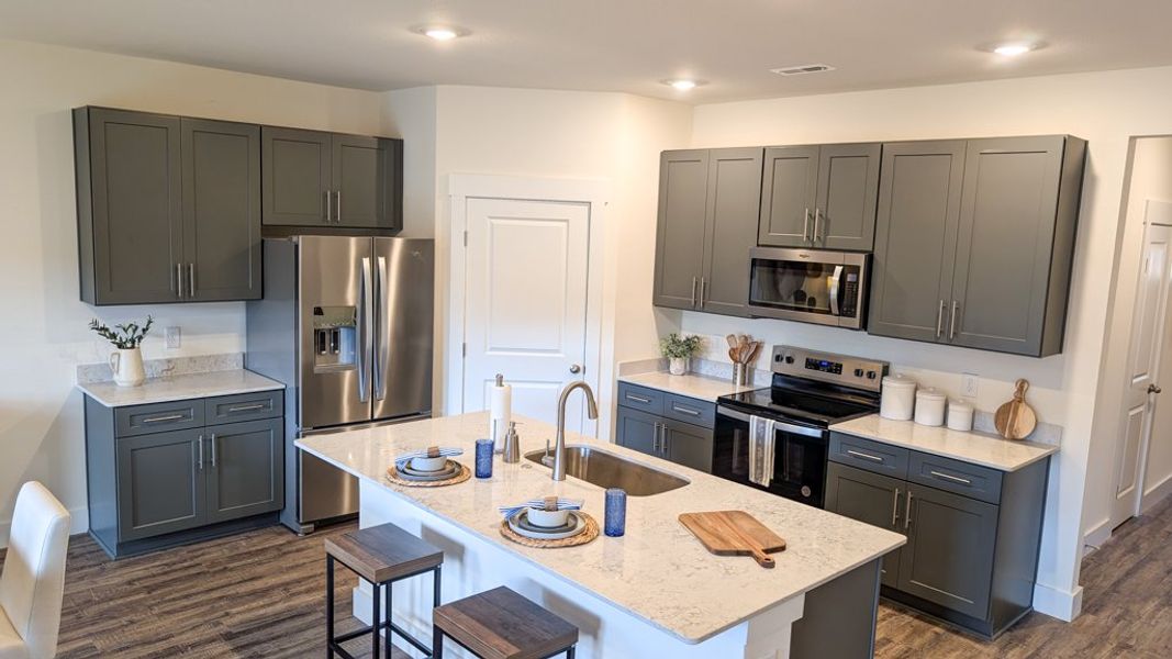 Furnished interior view inside a new home in Saint Andrews Garth, Kingsport (Image 4).