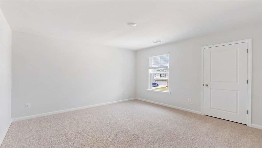 Spacious, unfurnished interior of a new home in Sherwood Manor, South Fulton (Image 15). Spacious, unfurnished interior of a new home in Sherwood Manor, South Fulton (Image 15).