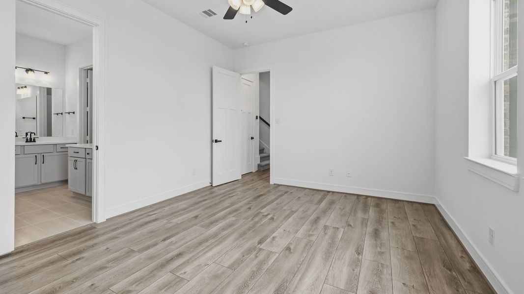 This is a representative photo of floor plan.
