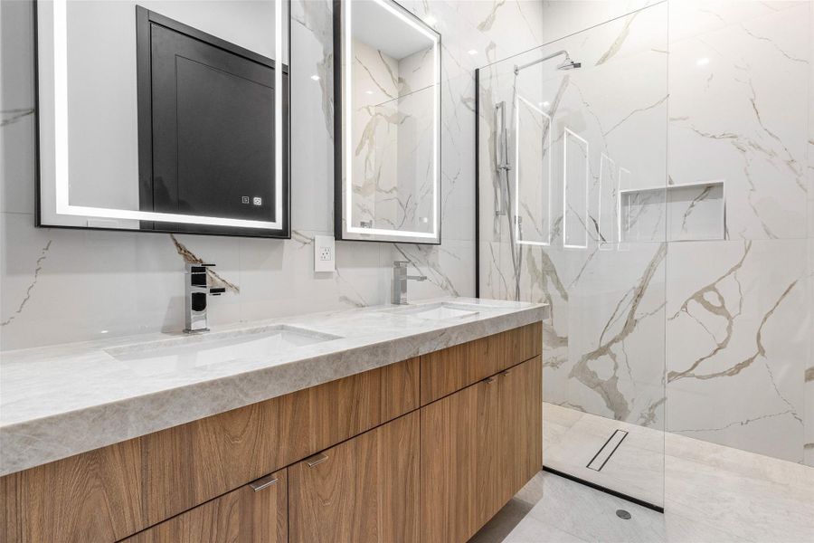 Furnished interior view inside a new home in , Parkland (Image 7).