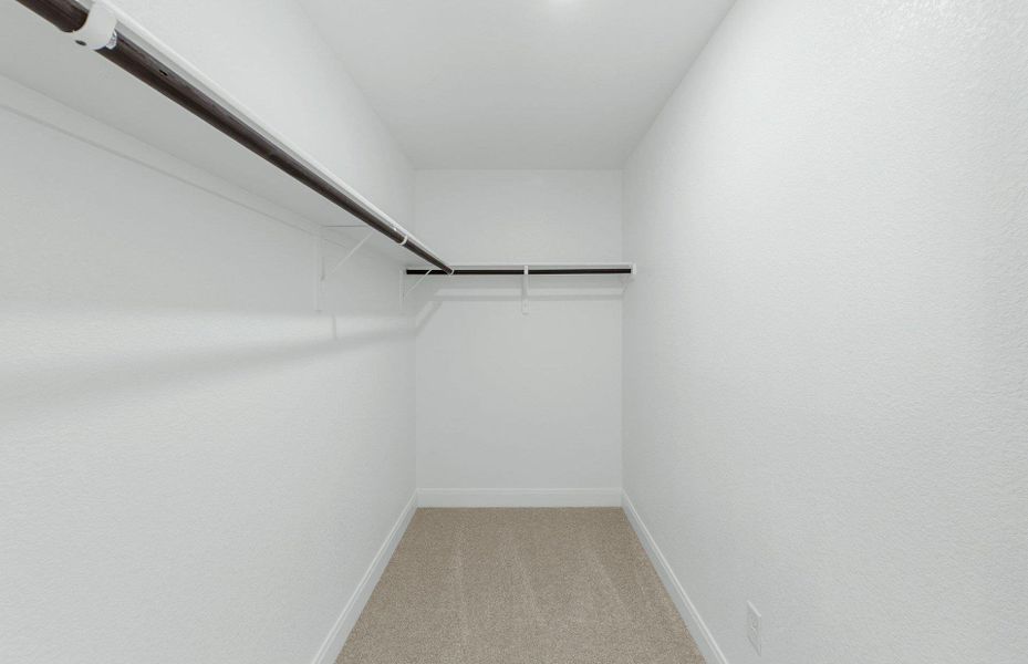 Spacious, unfurnished interior of a new home in Patterson Ranch, Georgetown (Image 12).