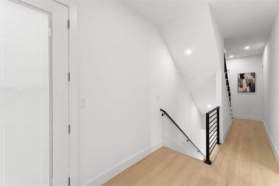 Spacious, unfurnished interior of a new home in , Dallas (Image 22).