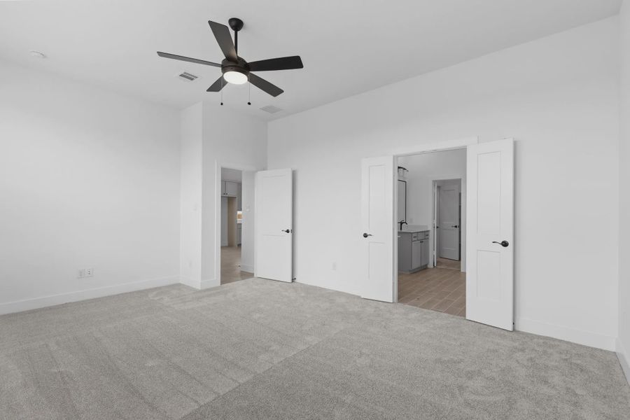 Representative unfurnished interior of a home built from the Marion by Chesmar Homes in Bridgeland, Elgin (Image 23).