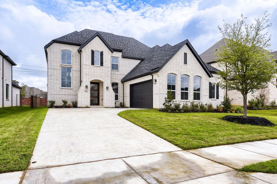 841 Bella Casa - Front Elevation