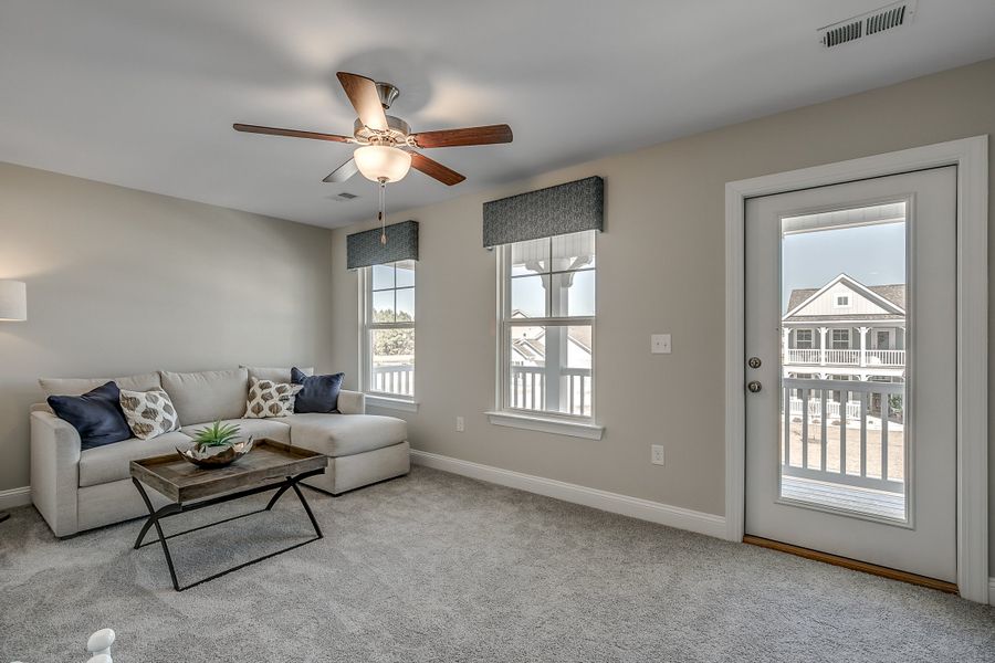 Representative furnished interior of a home built from the Mulberry by Beazer Homes in Marshfield: Reserve Collection, Longs (Image 19). Representative furnished interior of a home built from the Mulberry by Beazer Homes in Marshfield: Reserve Collection, Longs (Image 19).