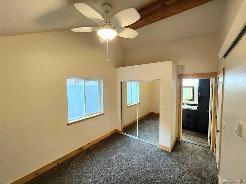 Spacious, unfurnished interior of a new home in , Downieville-Lawson-Dumont (Image 21).