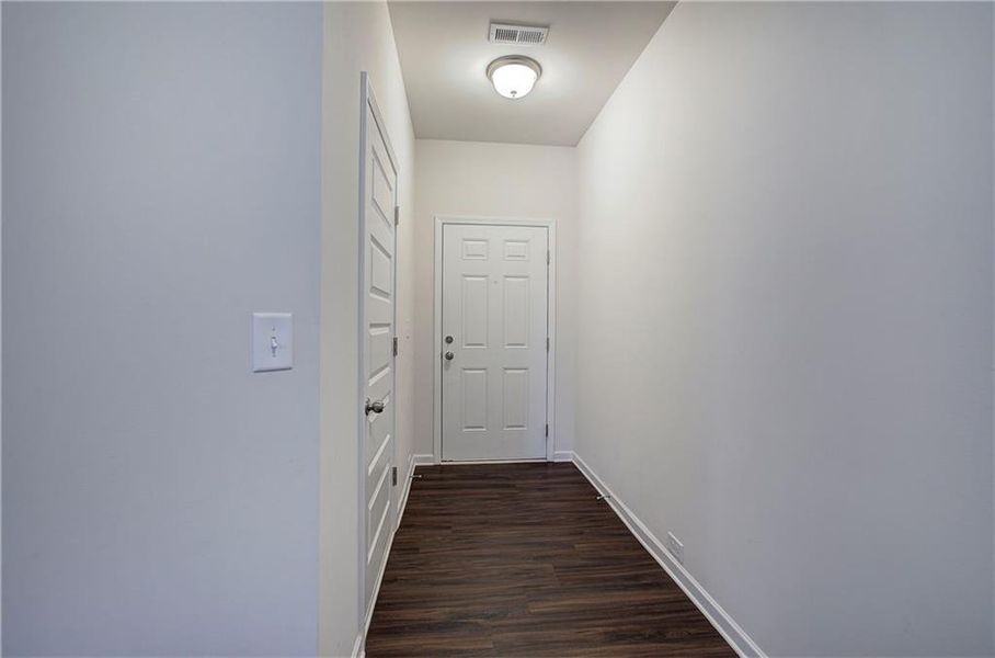 Spacious, unfurnished interior of a new home in , Cartersville (Image 16). Spacious, unfurnished interior of a new home in , Cartersville (Image 16).