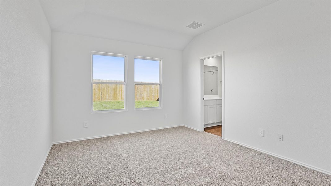 Spacious, unfurnished interior of a new home in Marigold, Kyle (Image 15).