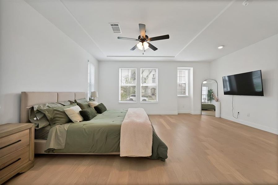 Furnished interior view inside a new home in , Venus (Image 11).