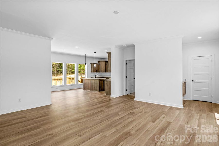 Spacious, unfurnished interior of a new home in , Catawba (Image 27).