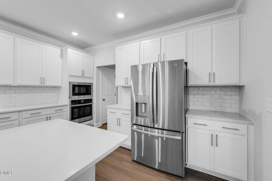 SUN_CaydenCove_Pic_Waterbury_QMI_138_4of