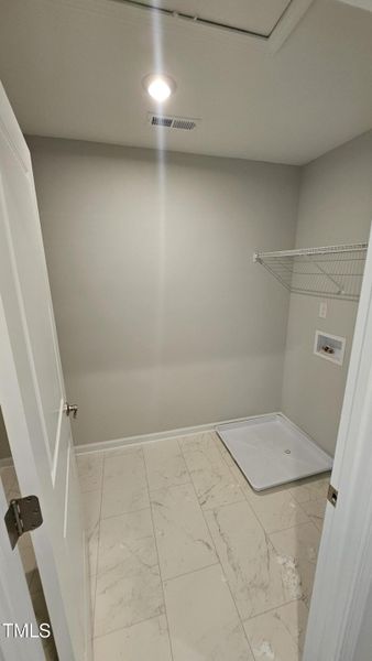 Full Size Laundry Room