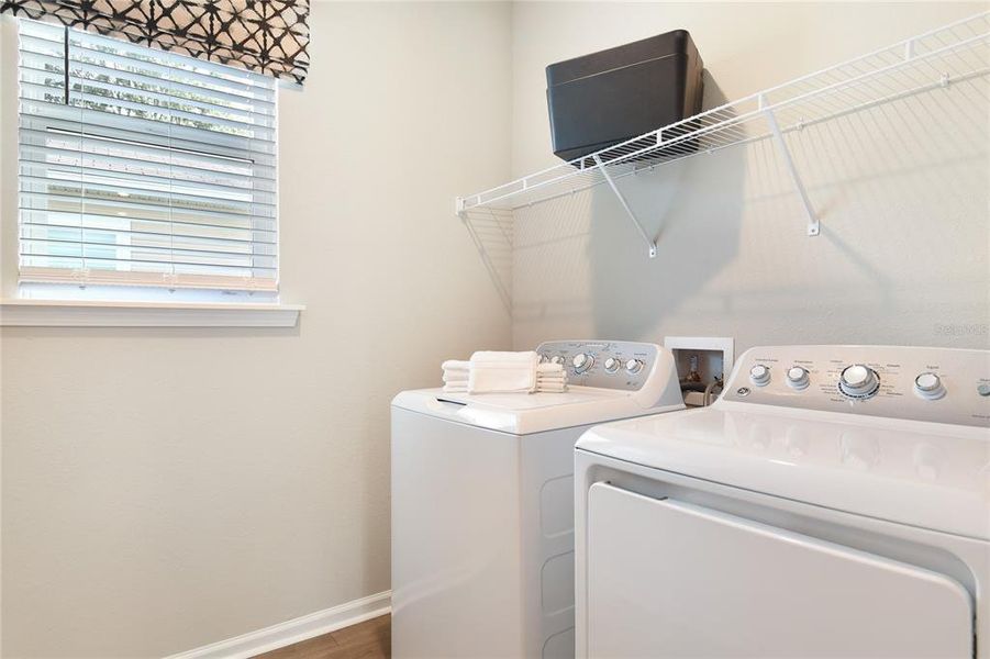 Close-up of interior finishes inside a home in Maple Ridge, Palmetto (Image 18).