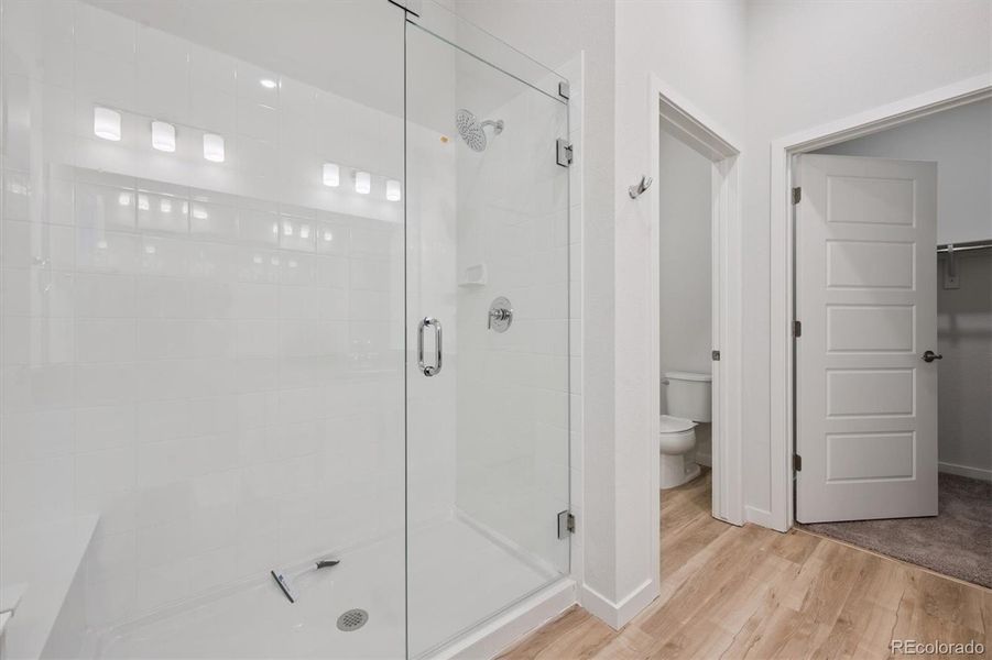 Spacious, unfurnished interior of a new home in Condo Collection at Grand Vue at Interlocken, Broomfield (Image 7).