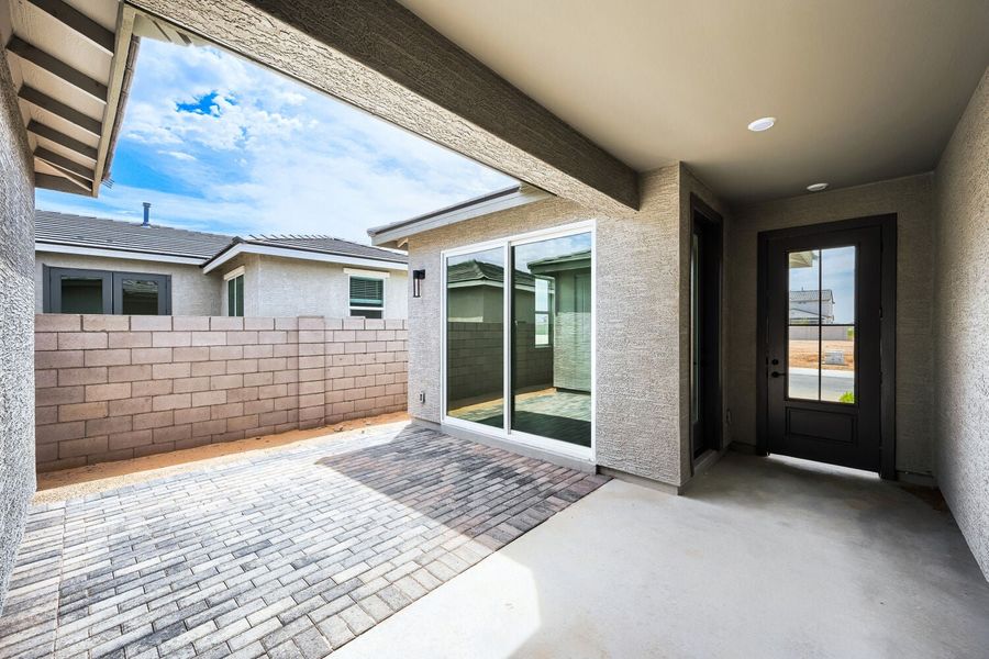 2,179sf New Home in San Tan Valley, AZ.  - Slide 31