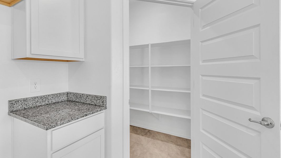 Image 44 representing the Pearl by D.R. Horton in Saguaro Bloom, Marana, AZ.