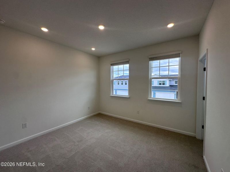 Spacious, unfurnished interior of a new home in , St. Augustine (Image 6).