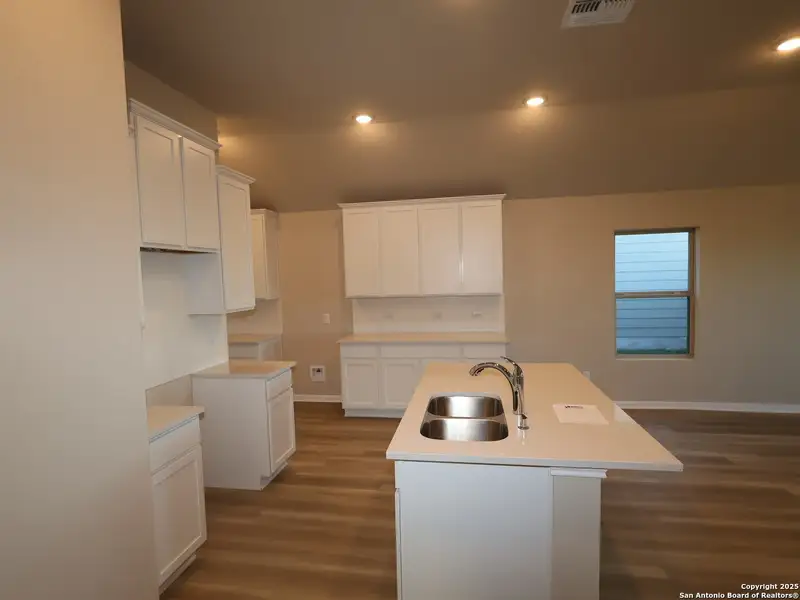 Furnished interior view inside a new home in Agave, San Antonio (Image 9). Furnished interior view inside a new home in Agave, San Antonio (Image 9).