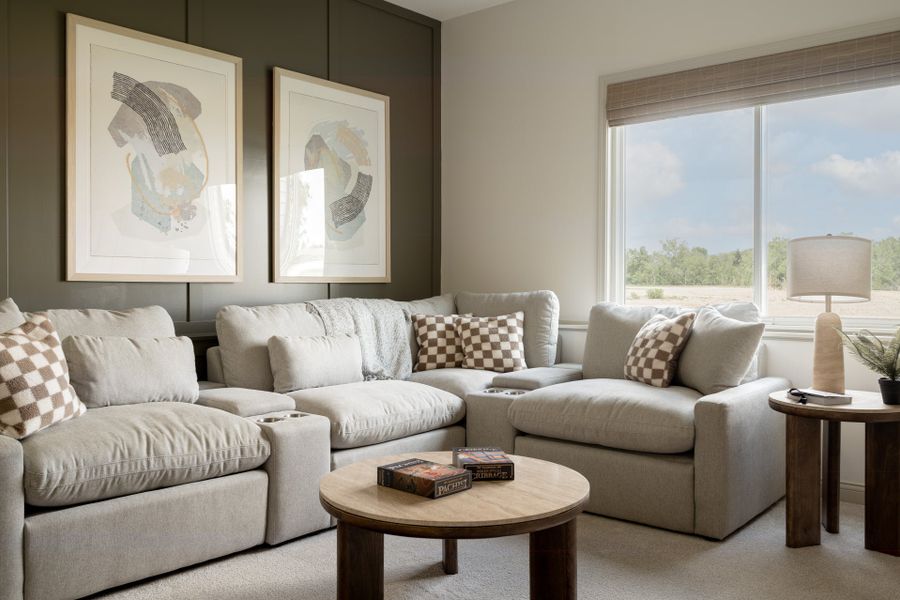 Representative furnished interior of a home built from the Avery by Fischer Homes in Twin Lakes, Hoschton (Image 31).