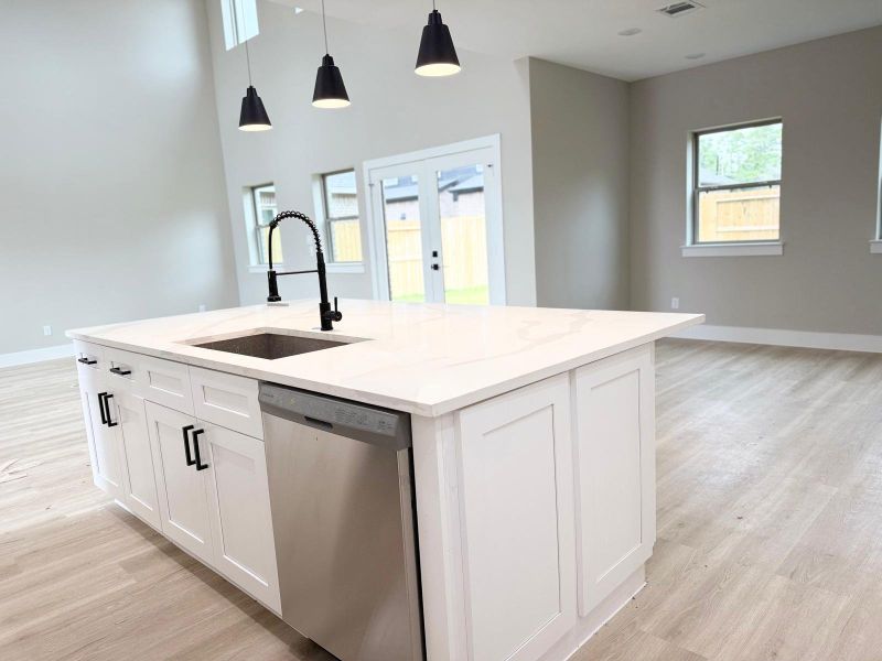 Spacious Quartz Island for Modern Living