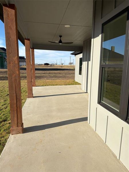 Exterior details and patio area of a home in , Waxahachie (Image 25).