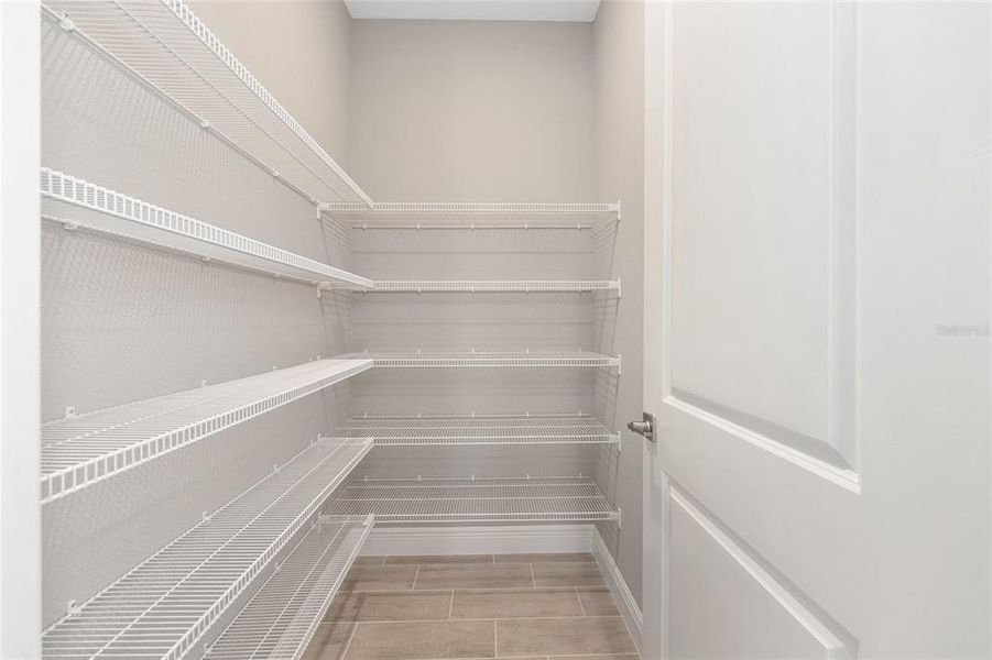 Spacious, unfurnished interior of a new home in , Ocala (Image 31).