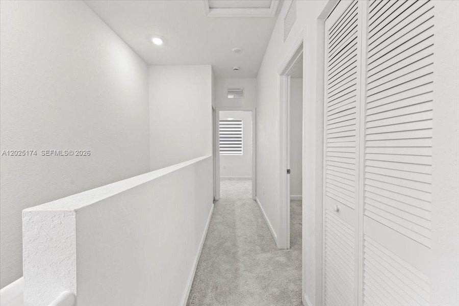 Spacious, unfurnished interior of a new home in , Homestead (Image 21).