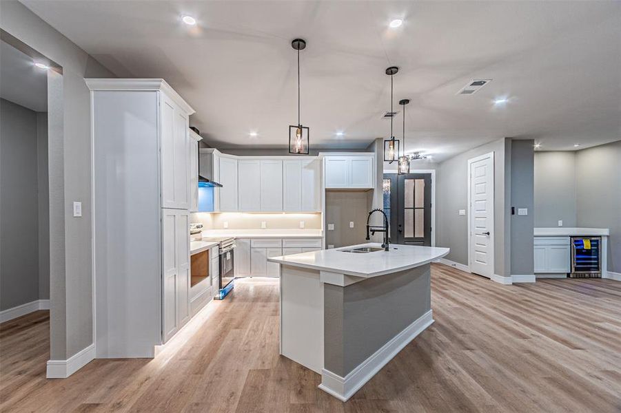 Furnished interior view inside a new home in , Dallas (Image 7). Furnished interior view inside a new home in , Dallas (Image 7).