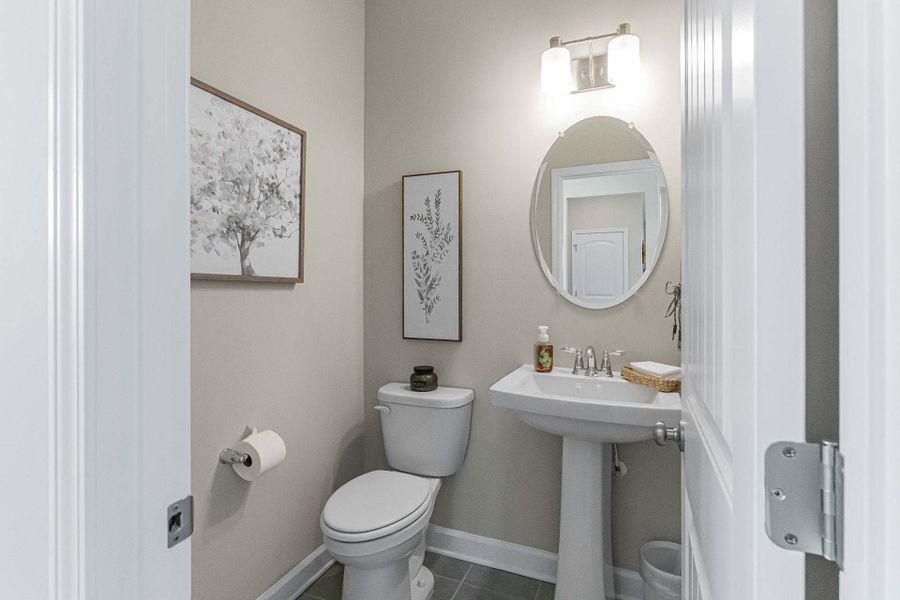 Representative furnished interior of a home built from the Aberdeen by Caviness & Cates Communities in Bartlett Manor, Youngsville (Image 111).