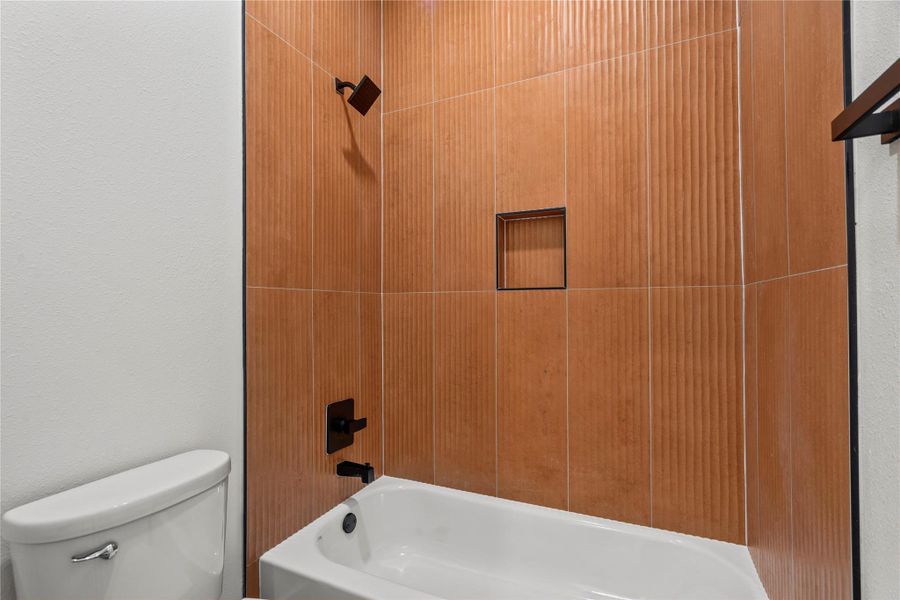 Image 32 of a home in .
