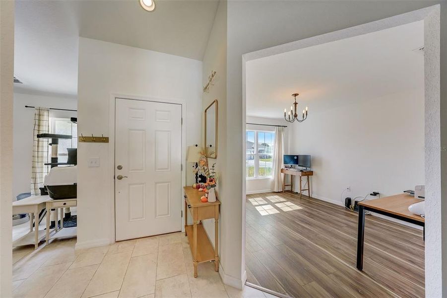 Furnished interior view inside a new home in The Grove At Crystal Beach, Winter Haven (Image 28). Furnished interior view inside a new home in The Grove At Crystal Beach, Winter Haven (Image 28).