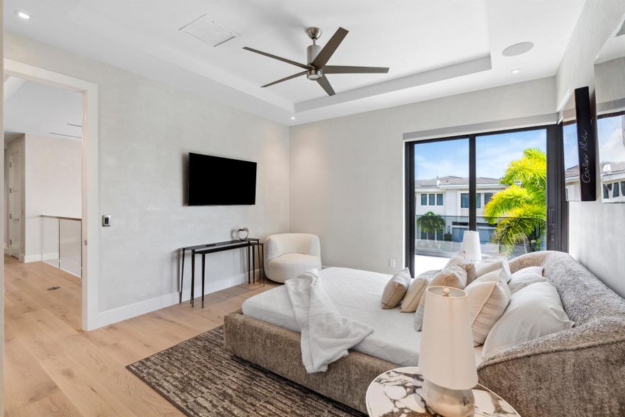 Furnished interior view inside a new home in , Boca Raton (Image 38). Furnished interior view inside a new home in , Boca Raton (Image 38).