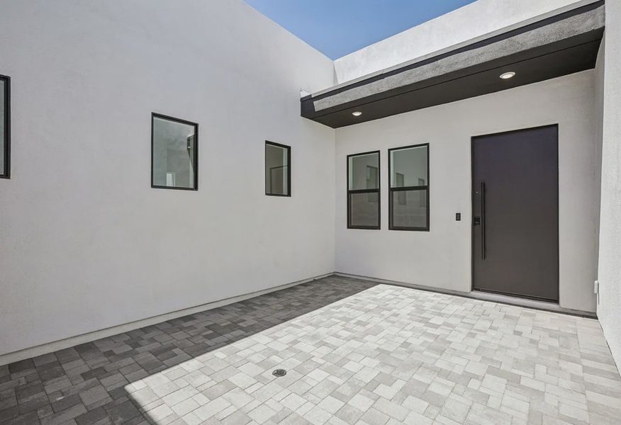 Front Courtyard - 9 of 22
