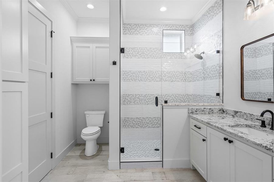 Furnished interior view inside a new home in , Granbury (Image 15).