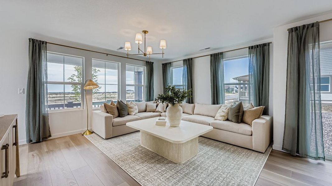 2203 Expedition Great 2of2 F1