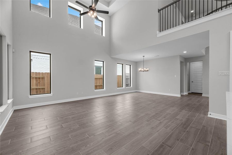 Representative image. Features, specifications, selections and colors may vary.