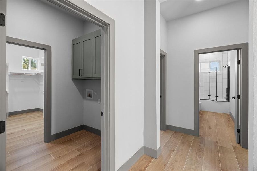 Spacious, unfurnished interior of a new home in , Joshua (Image 30).