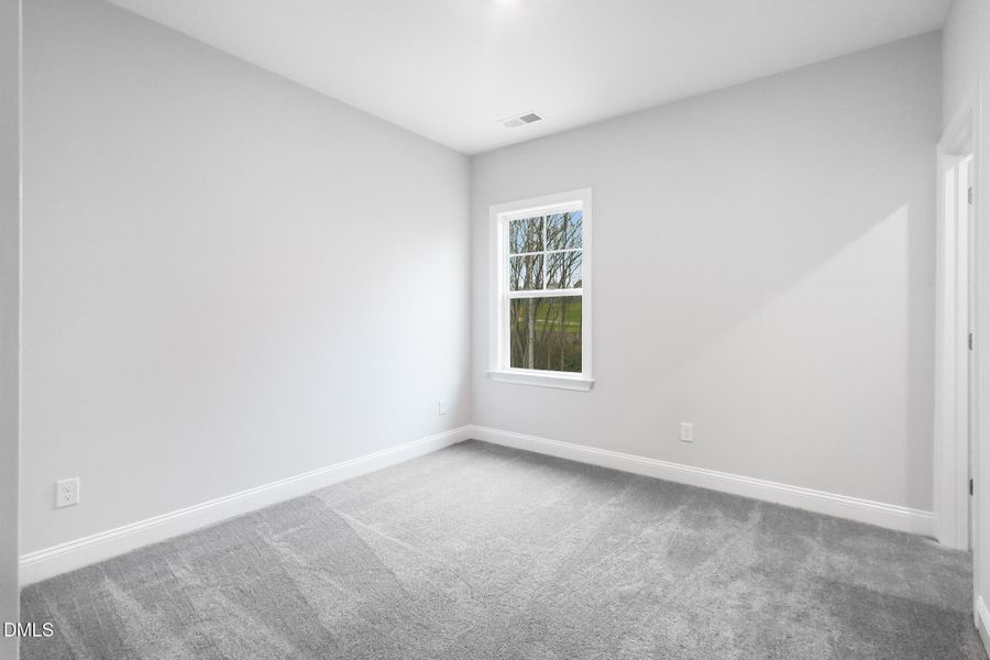 SUN_Everlee_Pic_MayflowerIII_QMI_218_Bed