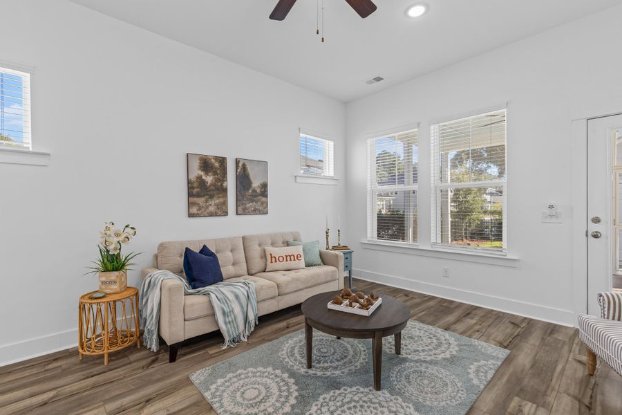 Furnished interior view inside a new home in , Charleston (Image 19).