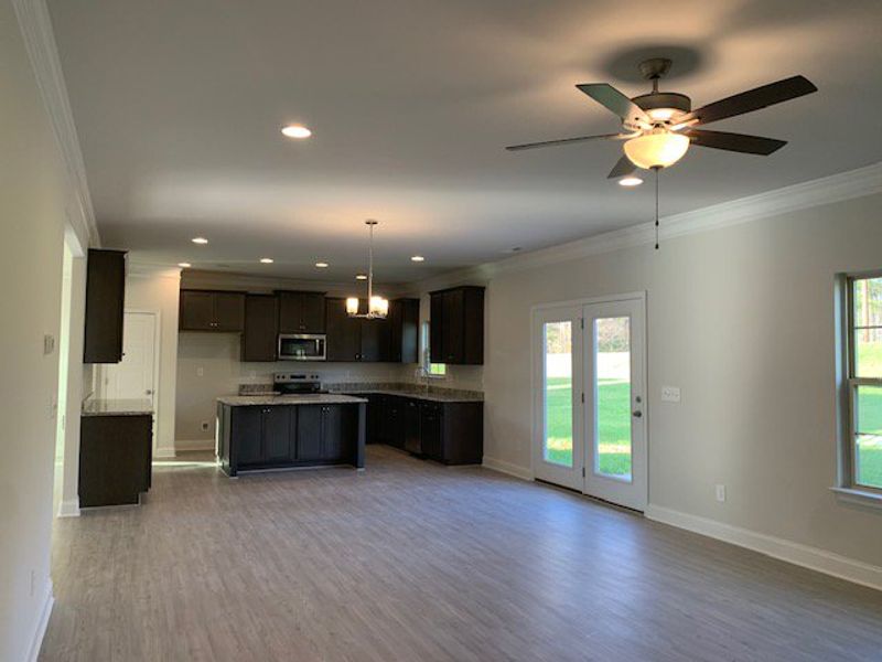 Image 27 of a home in Royal Pines.