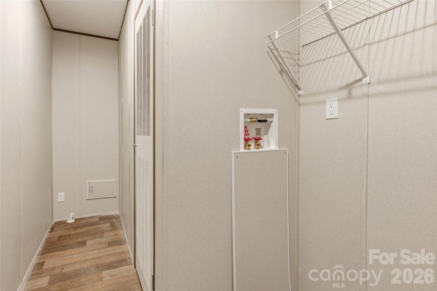 Spacious, unfurnished interior of a new home in , Lincolnton (Image 18).