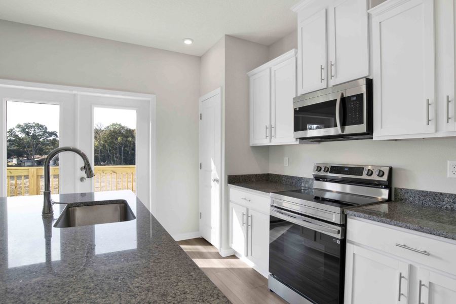 Representative furnished interior of a home built from the Sequoia by Maronda Homes in Bellview Pointe, Bellview (Image 8).