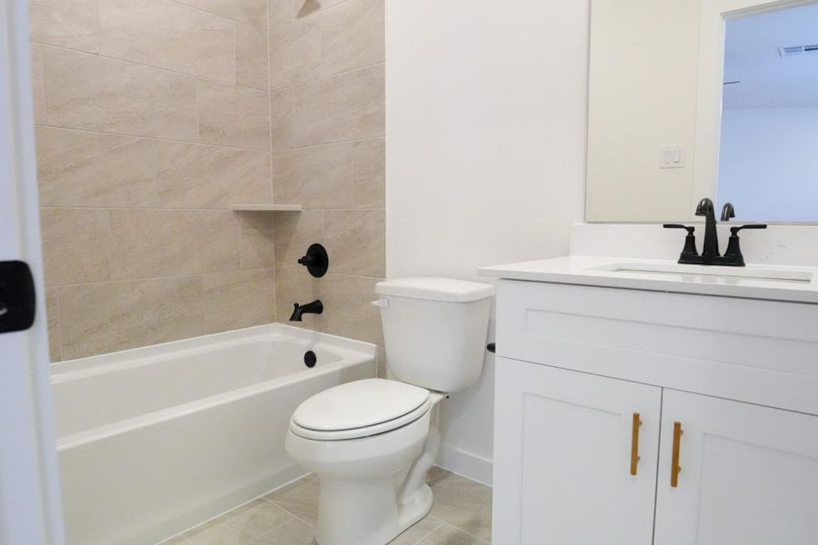 Furnished interior view inside a new home in Foxtail Palms, Manvel (Image 7).