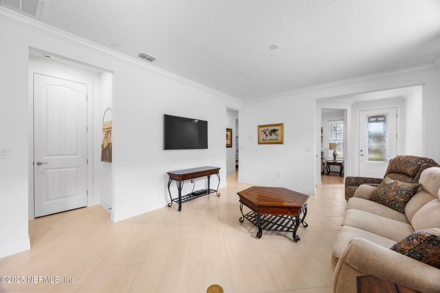 Furnished interior view inside a new home in , Yulee (Image 26).